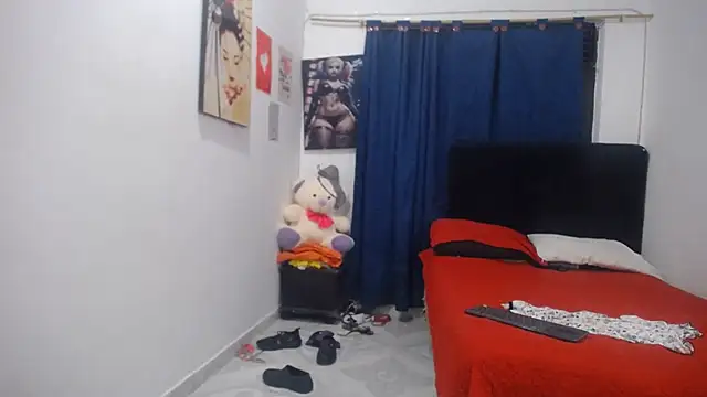 Snapshot of Meloncillo_and_Babyliss99 chatting on July 2026 02:25:01 AM Meloncillo and Babyliss99 online show from July 2026 02:25:01 AM