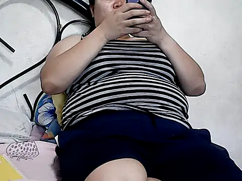 HornyPussie69 online show from June 2026 12:46:02 AM