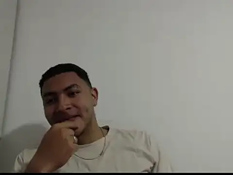 Ander Wolf online show from January 2026 03:33:01 AM