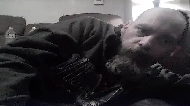 crazyheratic8 online show from January 2026 01:32:02 AM