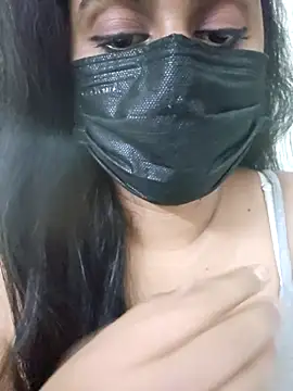 Snapshot of Dheronika_sweetie chatting on January 2026 06:45:01 PM Dheronika sweetie online show from January 2026 06:45:01 PM