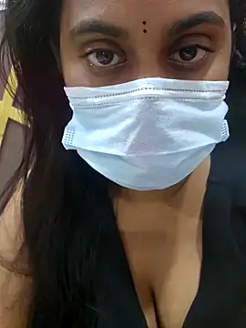 Snapshot of Dheronika_sweetie chatting on February 2026 09:35:02 AM Dheronika sweetie online show from February 2026 09:35:02 AM