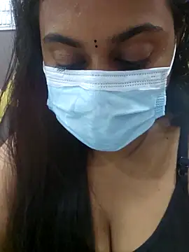 Snapshot of Dheronika_sweetie chatting on March 2026 12:11:01 PM Dheronika sweetie online show from March 2026 12:11:01 PM