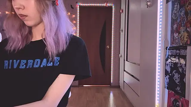 Jerrieberry online show from March 2026 01:05:01 PM