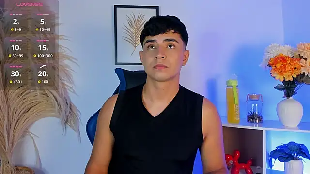 Snapshot of Thiago_Connor21 chatting on June 2026 10:37:01 PM Thiago Connor21 online show from June 2026 10:37:01 PM