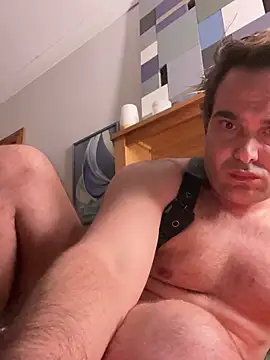 GymBoy83 online show from October 2025 10:44:02 AM