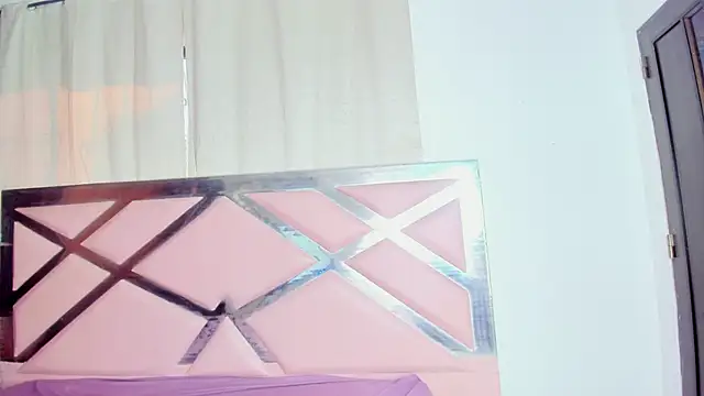 Ebonymorex  online show from October 2025 02:07:01 PM