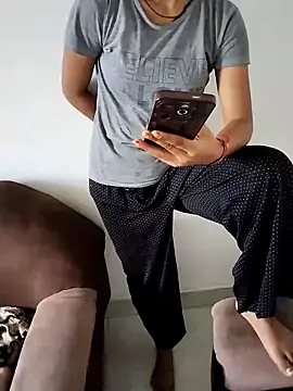 Snapshot of Pinki_baby299 chatting on October 2025 06:09:01 AM Pinki baby299 online show from October 2025 06:09:01 AM