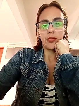 Snapshot of Jade_1-9 chatting on March 2026 07:09:01 PM Jade 1-9 online show from March 2026 07:09:01 PM
