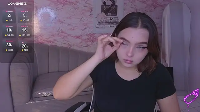 Snapshot of mia_foster_t chatting on March 2026 01:18:01 PM mia foster t online show from March 2026 01:18:01 PM