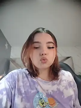 Snapshot of mia_foster_t chatting on March 2026 01:47:01 PM mia foster t online show from March 2026 01:47:01 PM