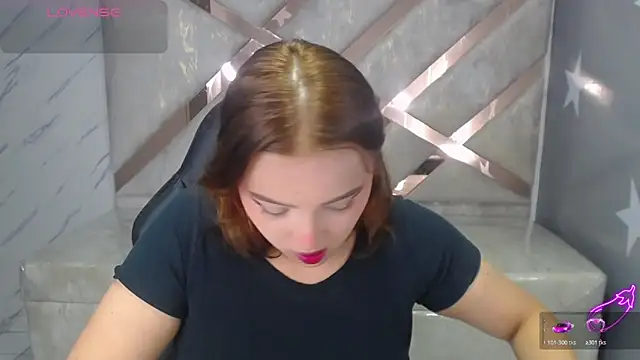 Snapshot of mia_foster_t chatting on April 2026 01:11:01 PM mia foster t online show from April 2026 01:11:01 PM