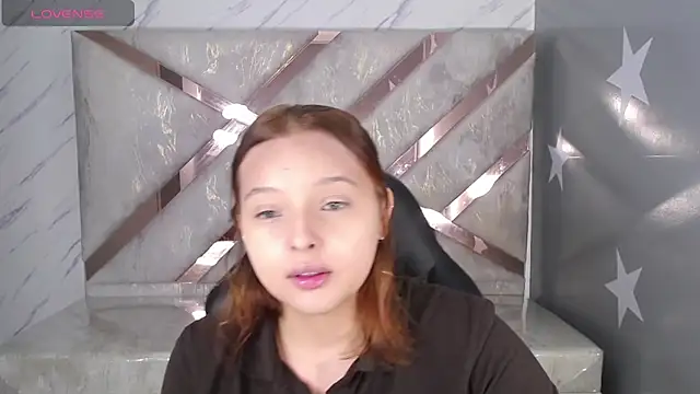 Snapshot of mia_foster_t chatting on April 2026 01:29:02 PM mia foster t online show from April 2026 01:29:02 PM