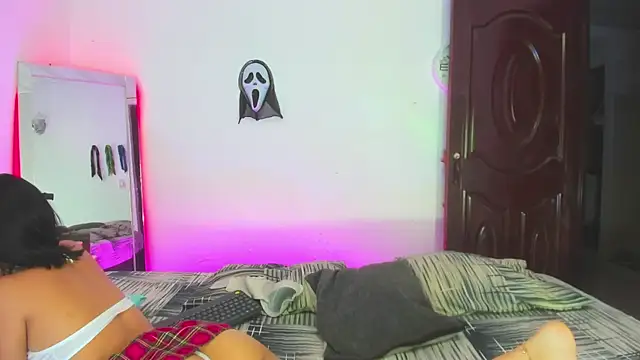 megan lol online show from February 2026 01:31:01 AM