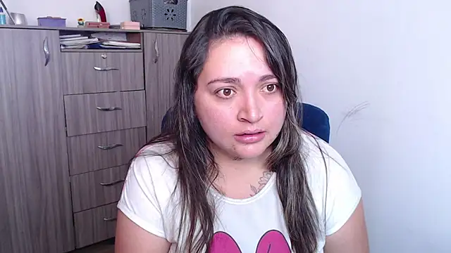 WendyCooperr online show from October 2025 05:17:01 PM
