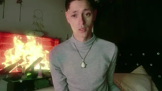 Tyler cat online show from November 2025 12:39:02 PM