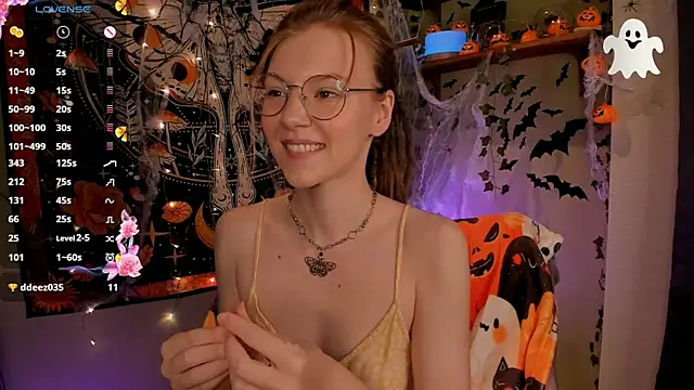 lyra thenymph online show from November 2025 12:13:02 AM