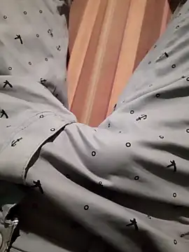 Snapshot of Travieso_loco9 chatting on October 2025 05:10:02 PM Travieso loco9 online show from October 2025 05:10:02 PM