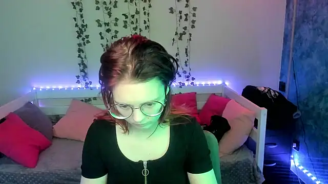 shy elina01 online show from January 2026 09:22:02 AM