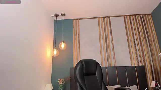 Ana coral online show from October 2025 04:22:01 AM