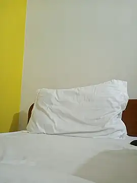 Snapshot of golugulu2024 chatting on November 2025 10:23:01 AM golugulu2024 online show from November 2025 10:23:01 AM