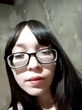 Snapshot of miaahot69 chatting on October 2025 08:59:01 AM miaahot69 online show from October 2025 08:59:01 AM