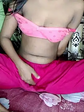 Snapshot of hottywife-03 chatting on May 2026 12:43:02 PM hottywife-03 online show from May 2026 12:43:02 PM