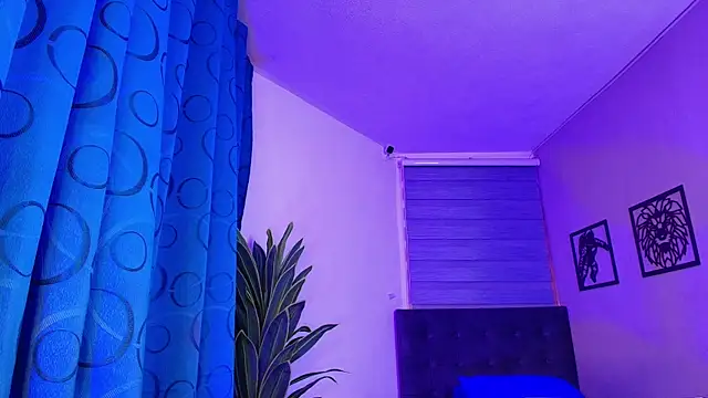 Snapshot of Nikki_Vesper chatting on June 2026 12:11:01 AM Nikki Vesper online show from June 2026 12:11:01 AM