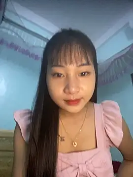 banlinh004 online show from November 2025 01:27:01 AM