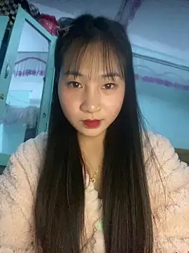 banlinh004 online show from December 2025 02:11:01 PM