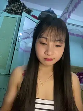 banlinh004 online show from February 2026 03:00:01 PM