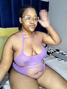 Snapshot of SweetJuicyPussy97 chatting on February 2026 07:07:01 PM SweetJuicyPussy97 online show from February 2026 07:07:01 PM