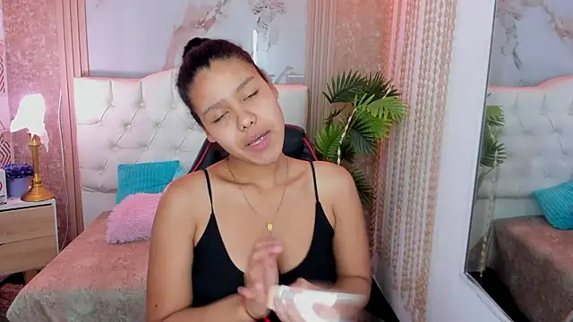 AriaVega online show from March 2026 11:47:02 AM