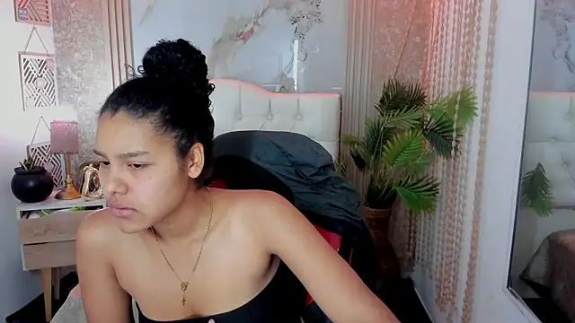 AriaVega online show from March 2026 12:05:03 PM