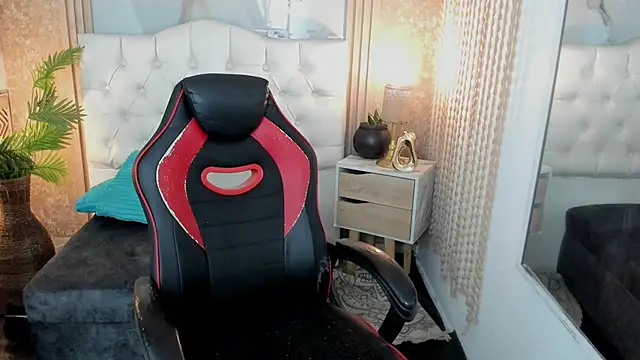 AriaVega online show from April 2026 01:01:02 PM