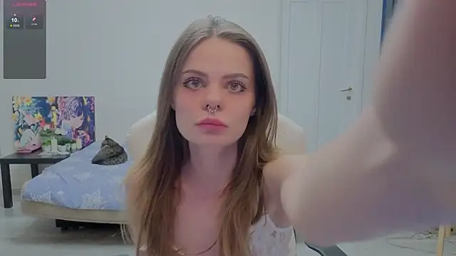 xAlisontiny online show from January 2026 12:15:02 AM