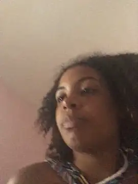 Lorennapires online show from November 2025 07:49:02 PM