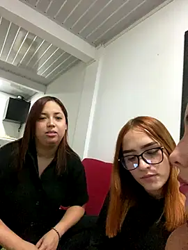 naho val online show from October 2025 04:33:02 AM