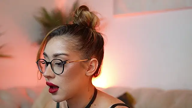 AileenKiss online show from November 2025 07:13:01 PM