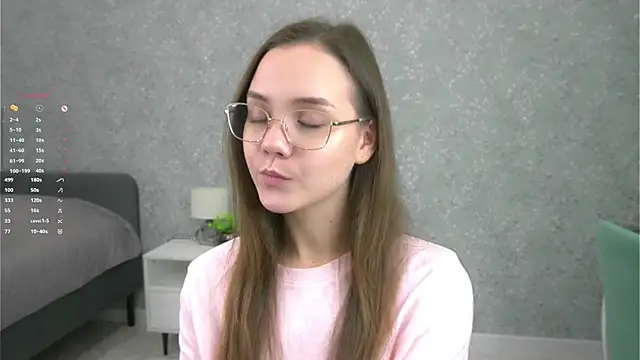 SweetSaraPie online show from December 2025 06:38:01 PM