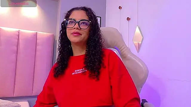 CamilaLevy online show from November 2025 12:19:02 PM