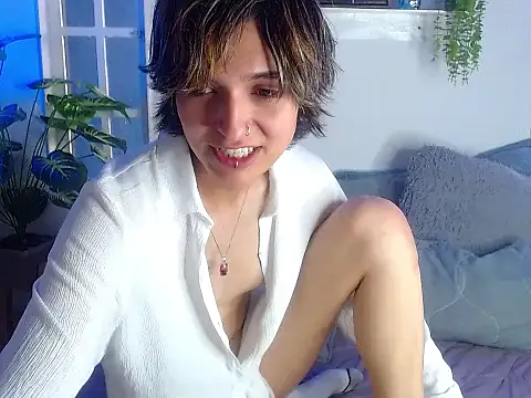 noellee   online show from October 2025 01:31:02 PM