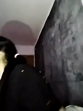 violetapvyo03 online show from October 2025 01:41:01 PM