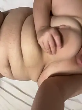 mrgkatys online show from April 2026 02:32:02 PM