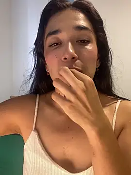 Snapshot of SabrinaEvanss_ chatting on April 2026 09:32:01 PM SabrinaEvanss online show from April 2026 09:32:01 PM