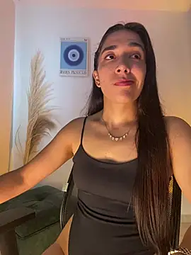 Snapshot of SabrinaEvanss_ chatting on June 2026 08:02:01 PM SabrinaEvanss online show from June 2026 08:02:01 PM