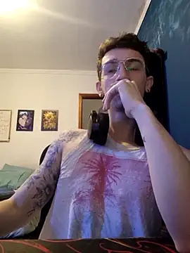 SweetGoodBoy22 online show from October 2025 06:16:01 PM