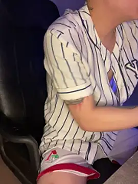 latava online show from December 2025 04:37:02 PM