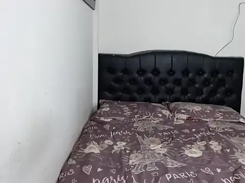 linnaskinyy online show from December 2025 04:40:01 AM