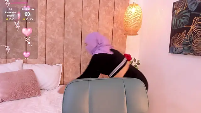  alishaa c online show from December 2025 04:10:01 AM